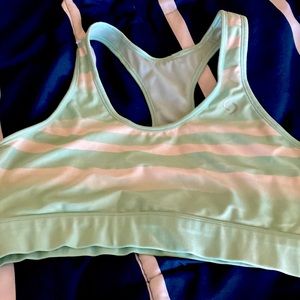 Brooks sports bra